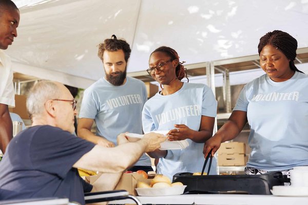 Engagements humanitaires : Quand les stars agissent pour le bien